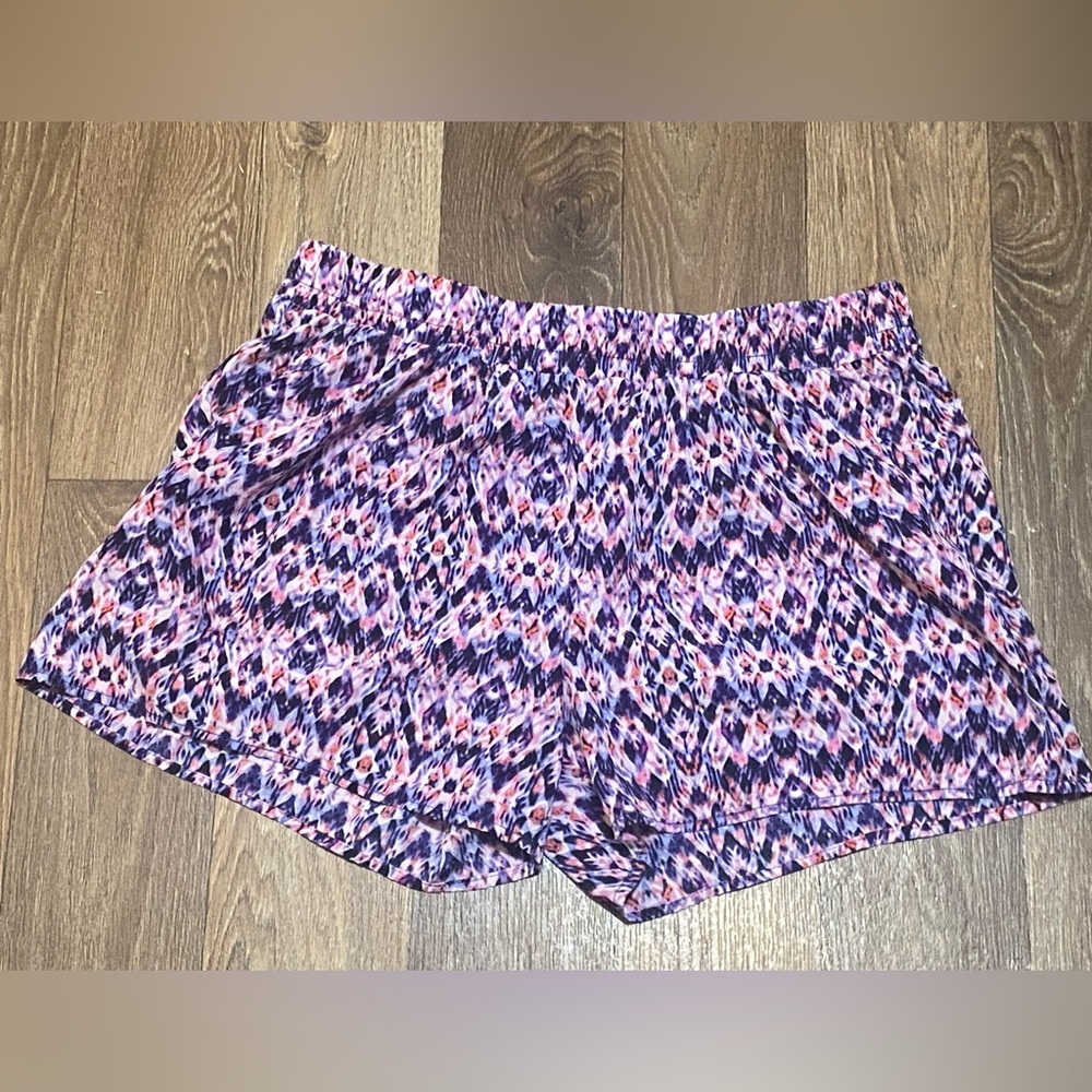 a.n.a Women's Multicolor Patterned Athletic Shorts